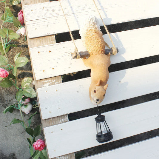 Garden Squirrel Solar Lamp Statue