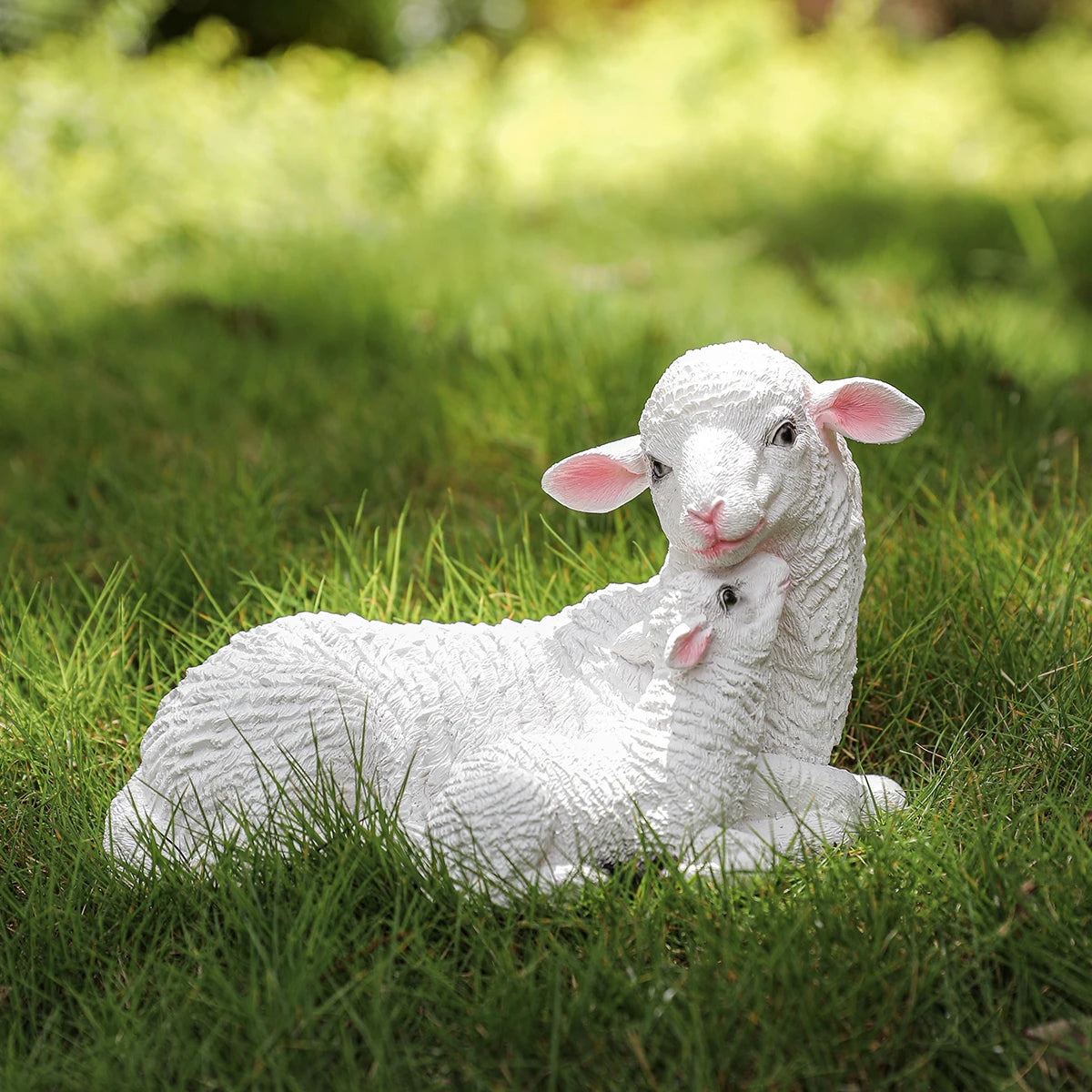 Cute Resin White Lamb Lawn Sculpture