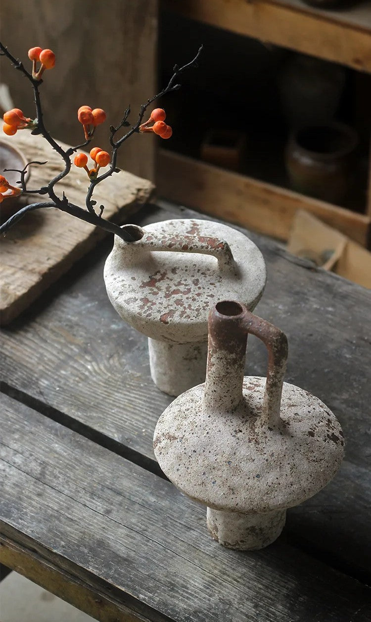 Rough Wabi-Sabi Pottery Vase