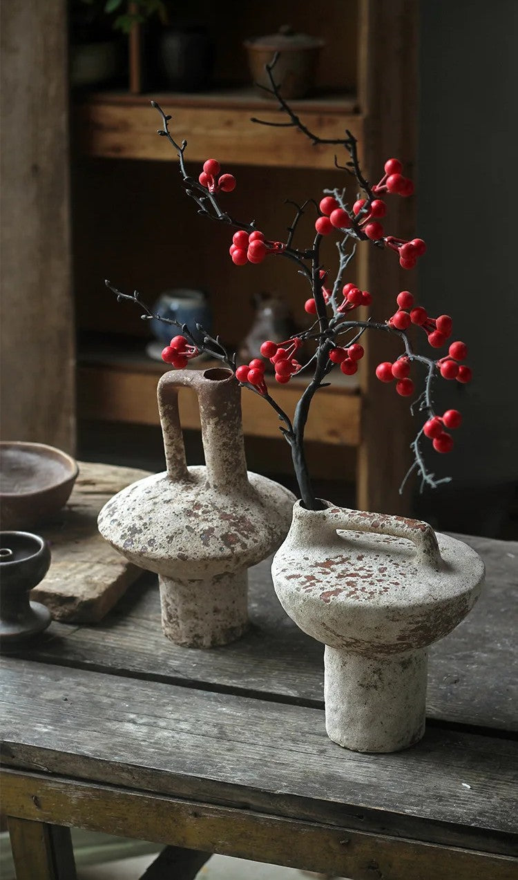 Rough Wabi-Sabi Pottery Vase